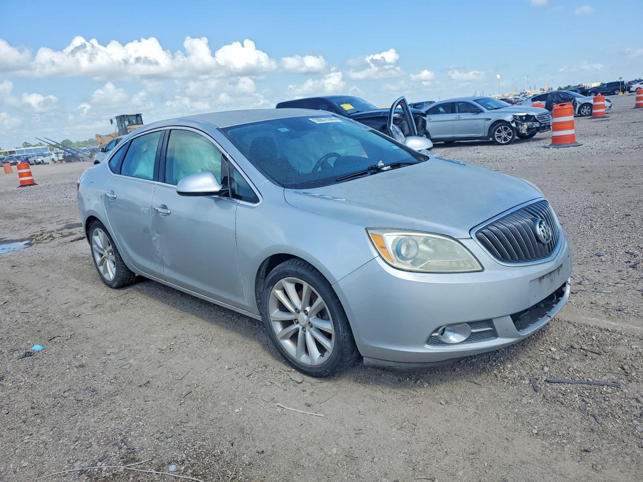 2013 Buick Verano Convenience - Фото 4