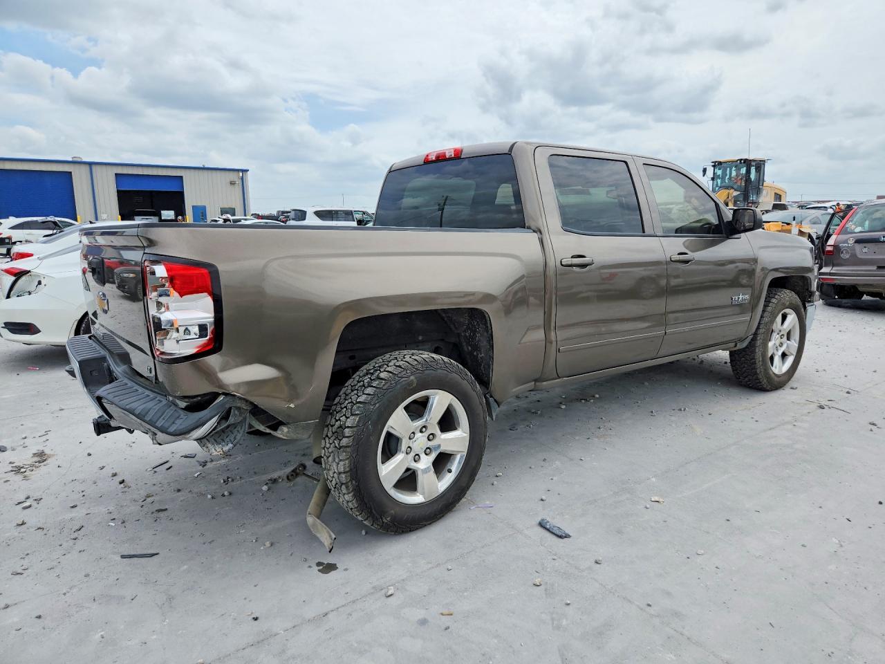 2015 Chevrolet Silverado C1500 Lt - Image 3