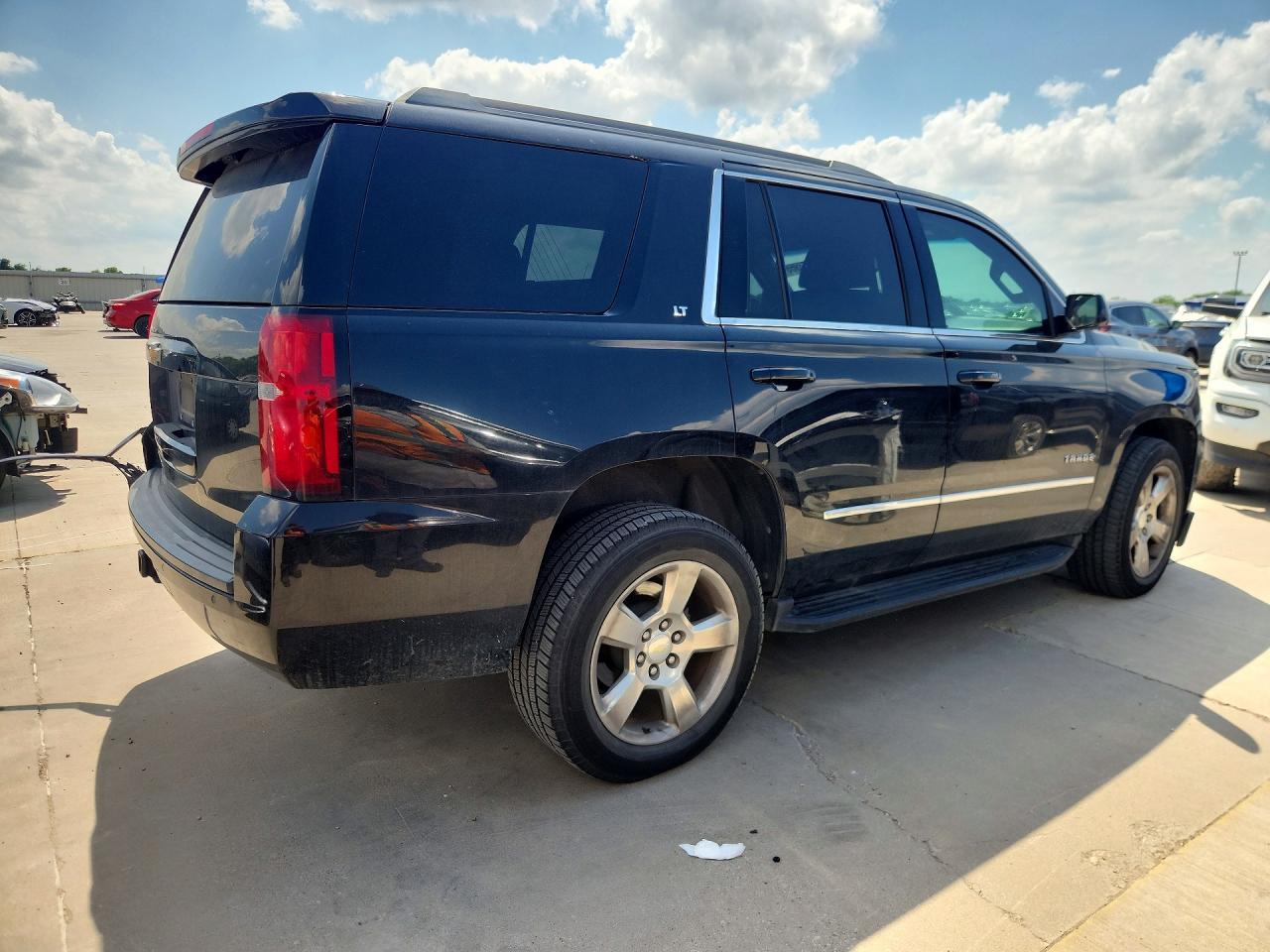 2017 Chevrolet Tahoe C1500 Lt - Image 3