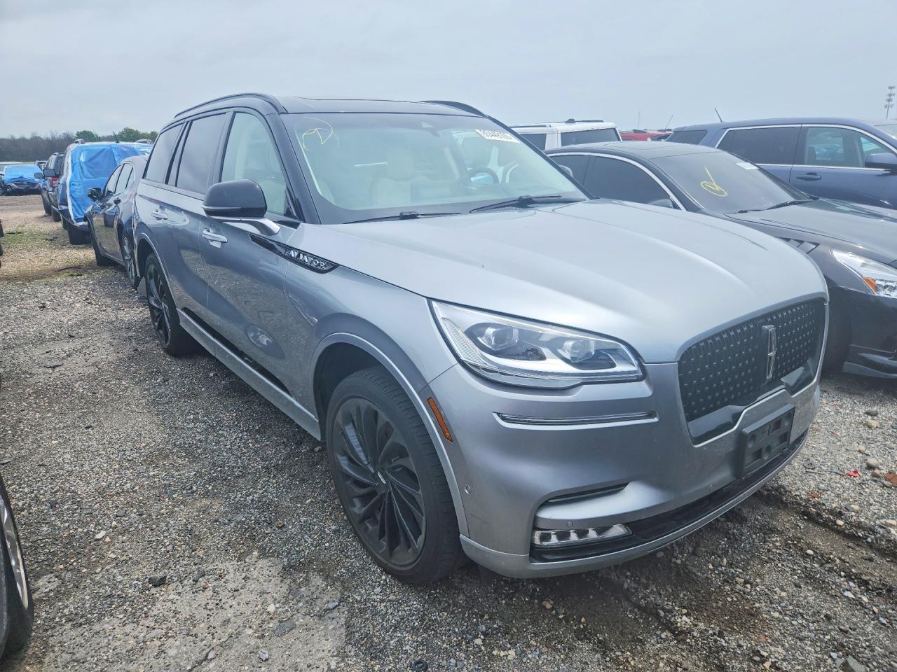 2023 Lincoln Aviator Black Label - Image 4