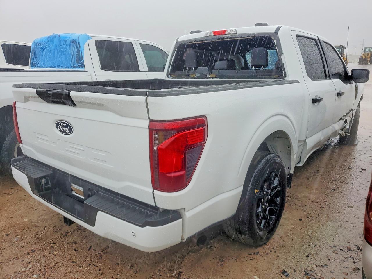 2025 Ford F150 Stx - Фото 3
