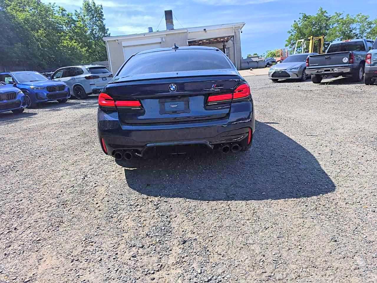 2023 BMW M5 - Фото 6