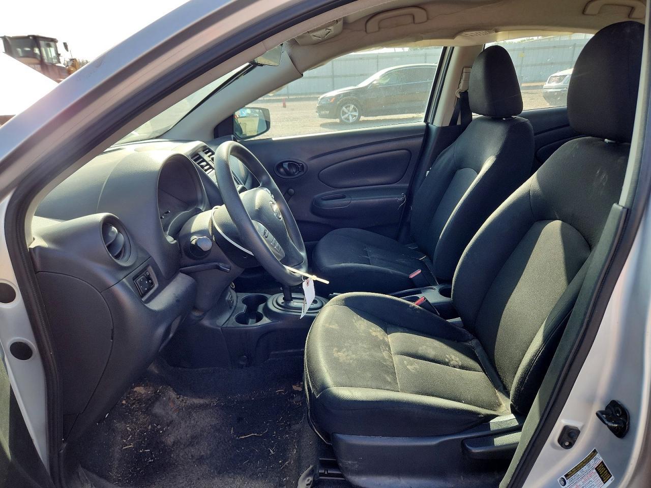 2019 Nissan Versa S Plus - Фото 7