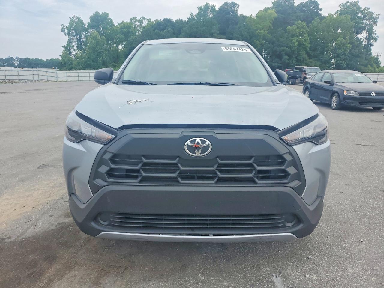 2026 Toyota Corolla Cross L - Image 5