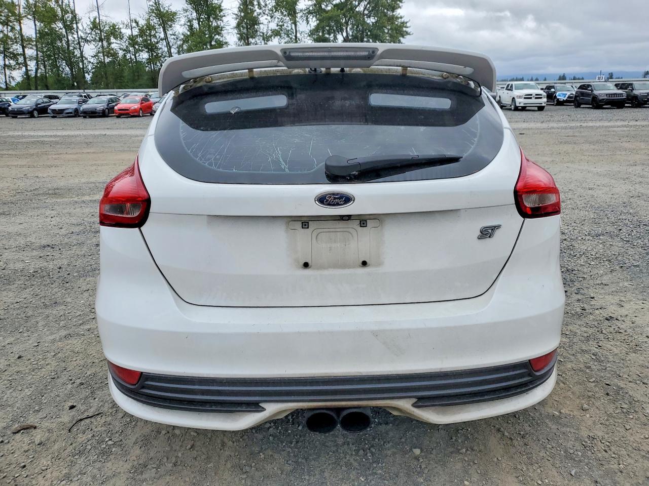 2016 Ford Focus St - Фото 6