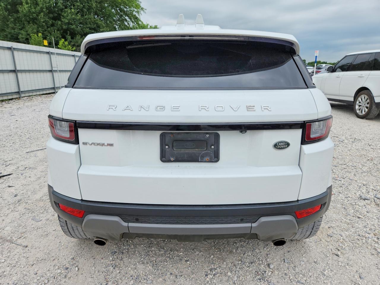 2019 Land Rover Range Rover Evoque Se - Image 6