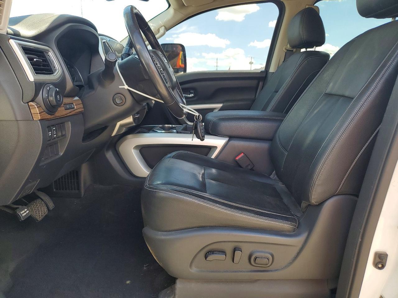 2020 Nissan Titan Sl - Image 7
