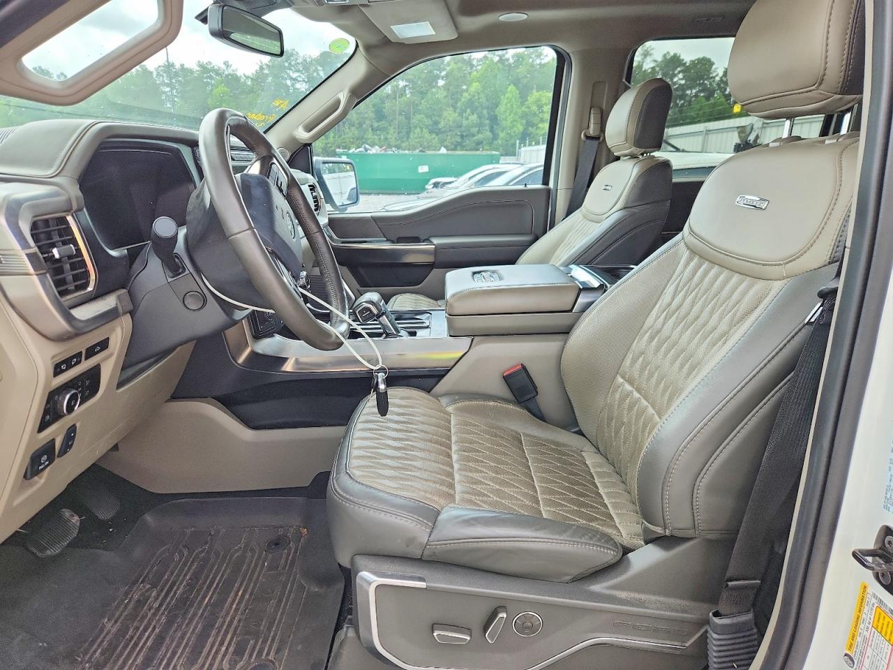 2024 Ford F150 Platinum - Image 7