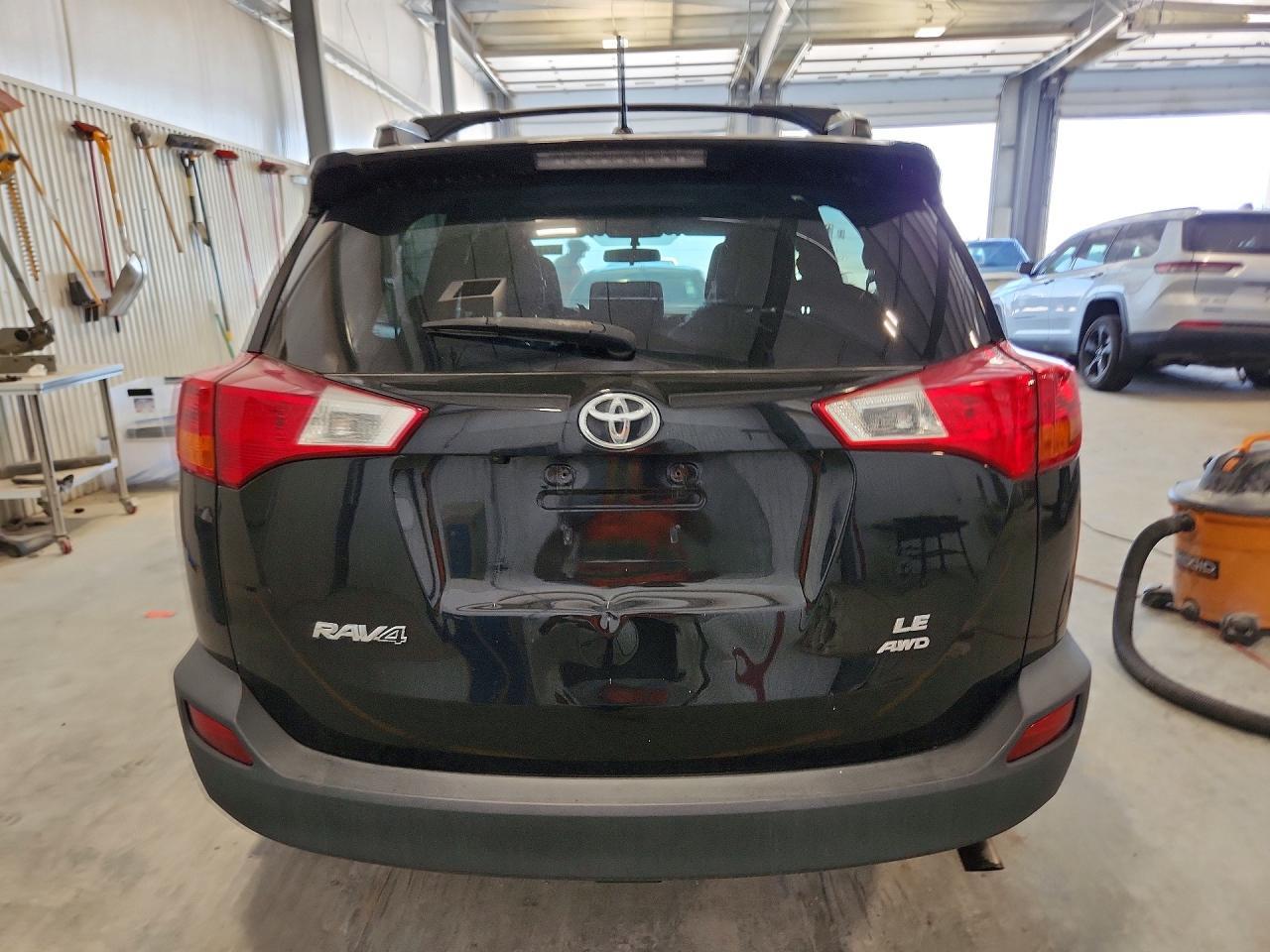 2015 Toyota Rav4 Le - Фото 6