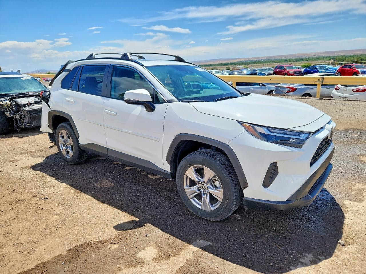 2023 Toyota Rav4 Xle - Image 4