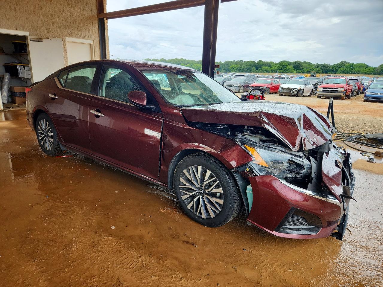 2023 Nissan Altima Sv - Image 4