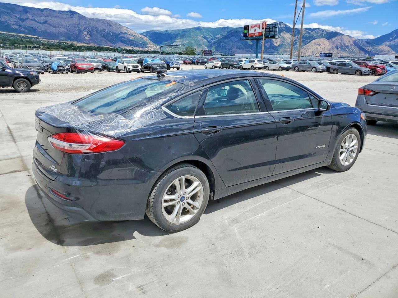 2019 Ford Fusion Se - Фото 3