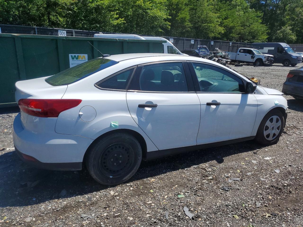 2018 Ford Focus S - Фото 3