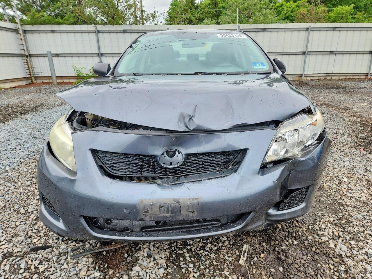 2010 Toyota Corolla Le - Image 5