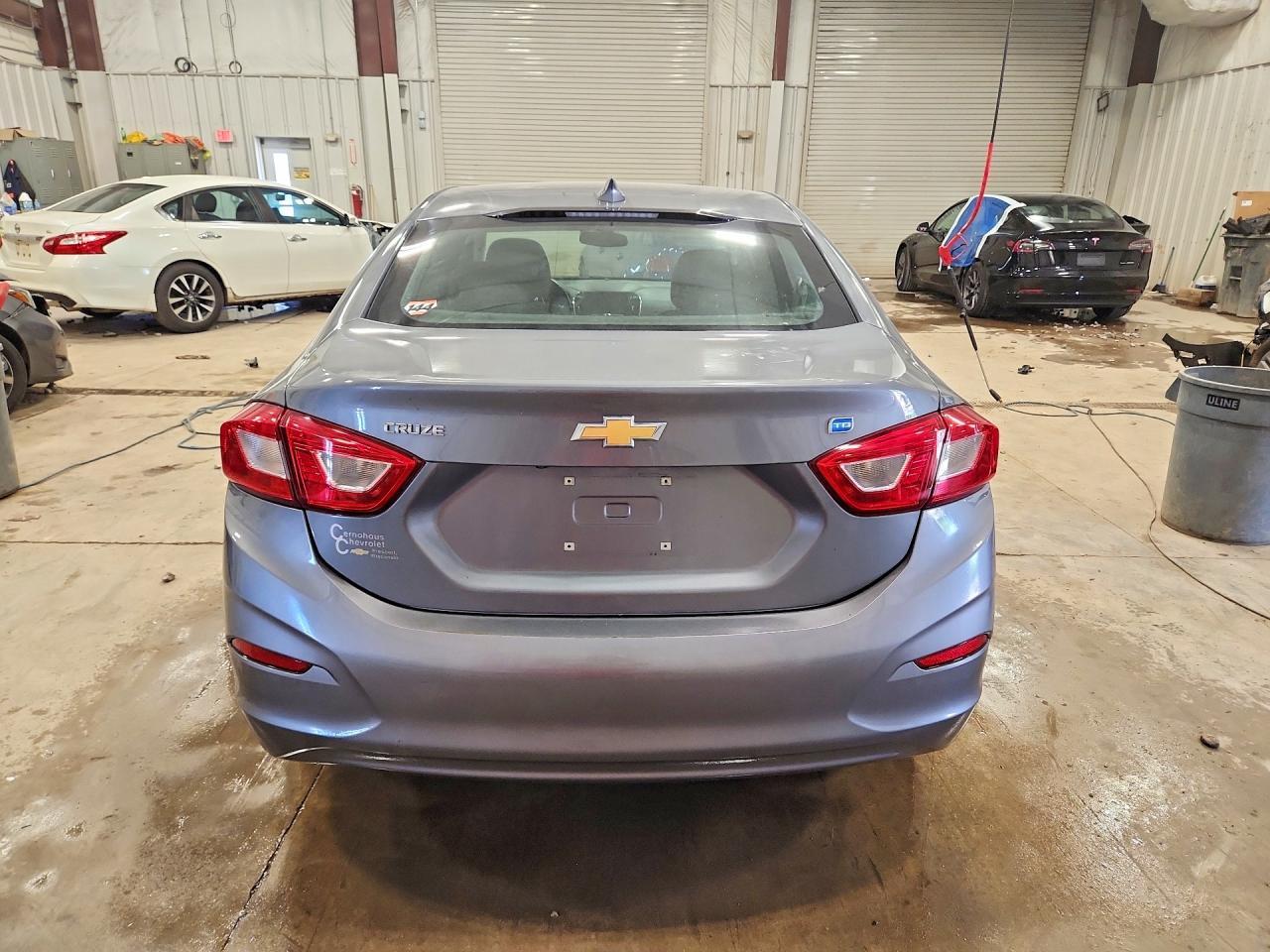 2018 Chevrolet Cruze Lt - Фото 6