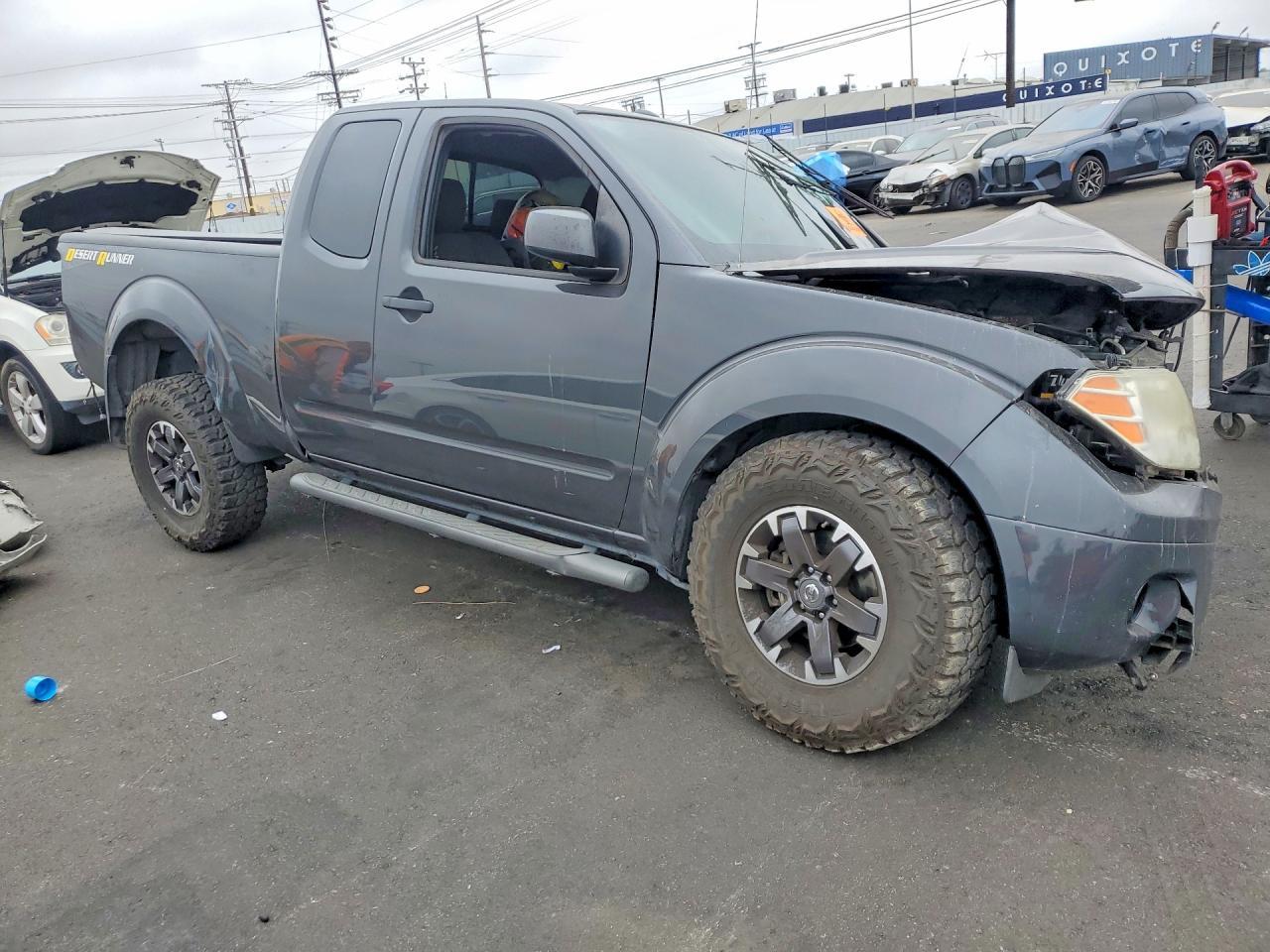 2015 Nissan Frontier Desert Runner - Image 4