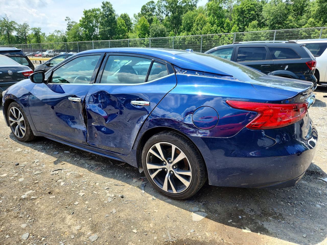 2017 Nissan Maxima 3.5 S - Фото 2