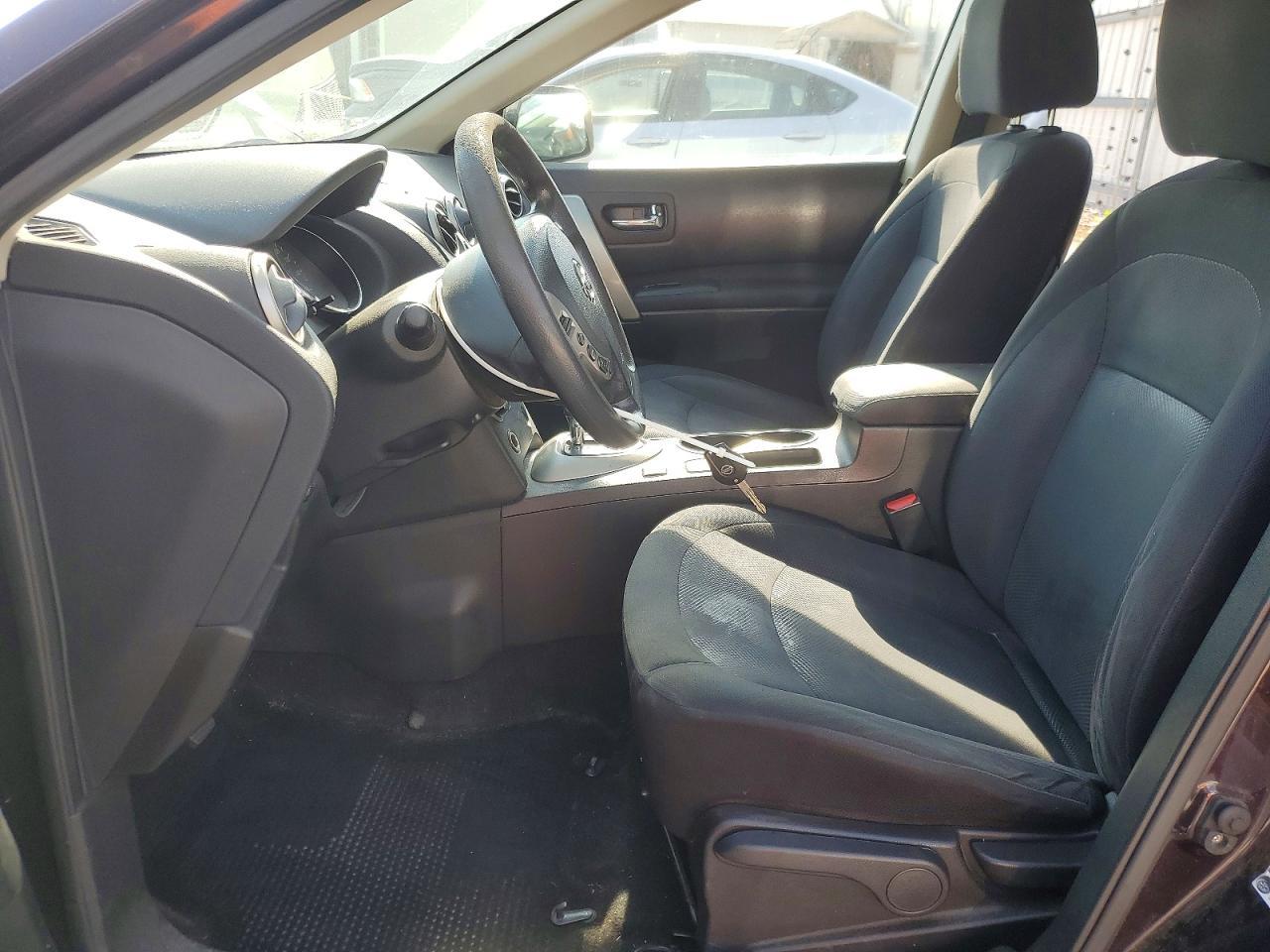 2015 Nissan Rogue Select S - Image 7
