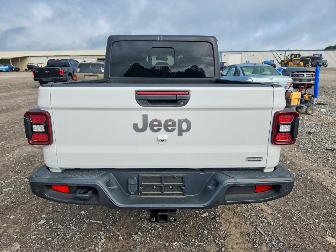 2020 Jeep Gladiator Overland - Фото 6