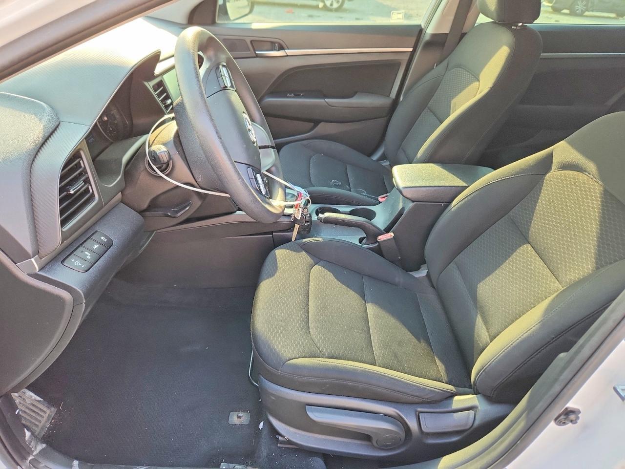2020 Hyundai Elantra Sel - Фото 7