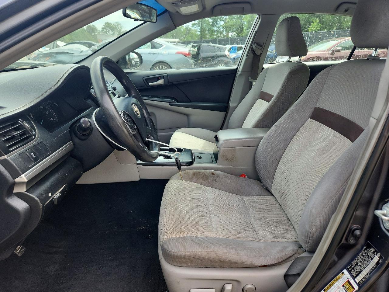 2012 Toyota Camry Le - Фото 7