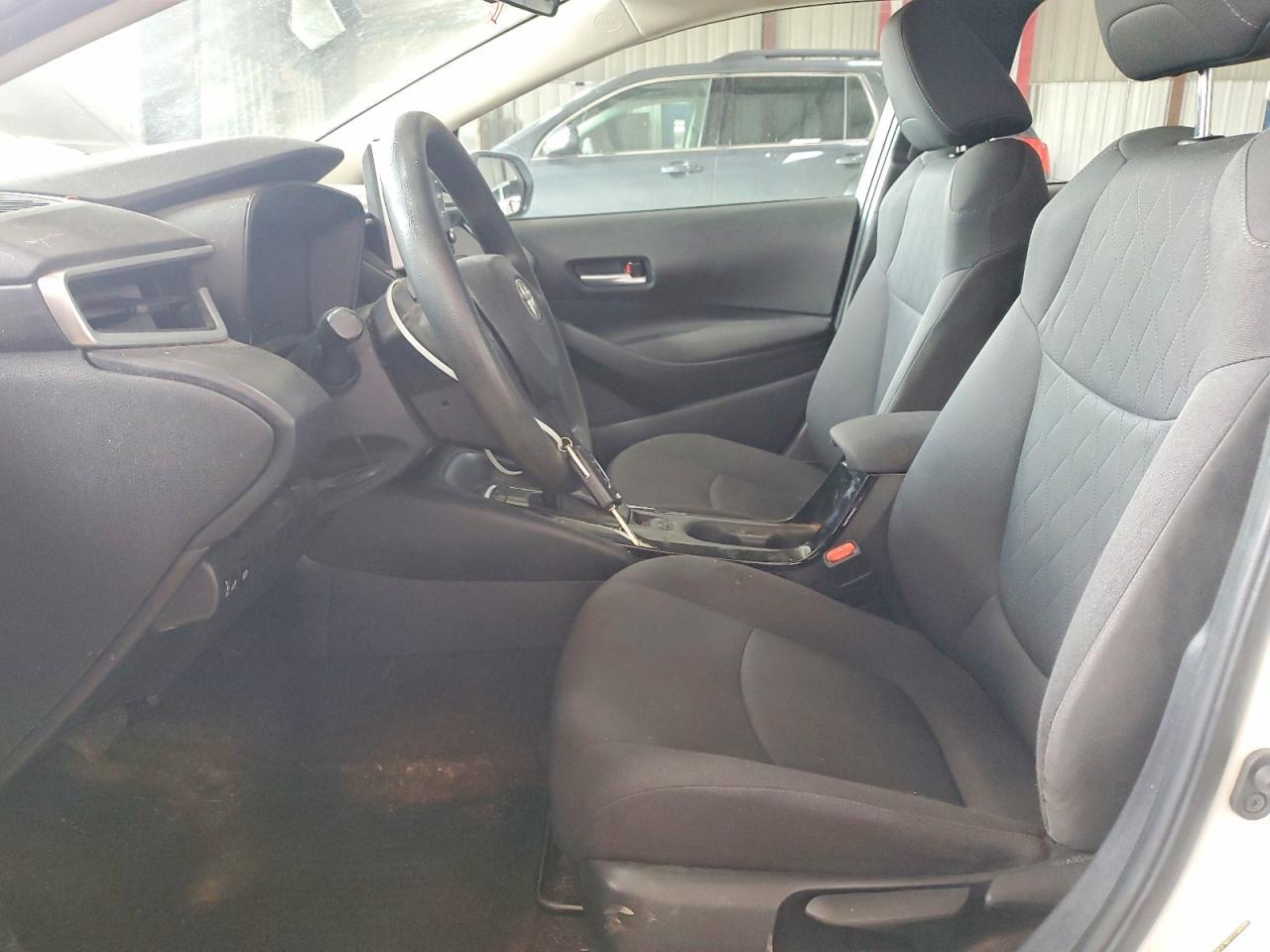 2021 Toyota Corolla Le - Image 7