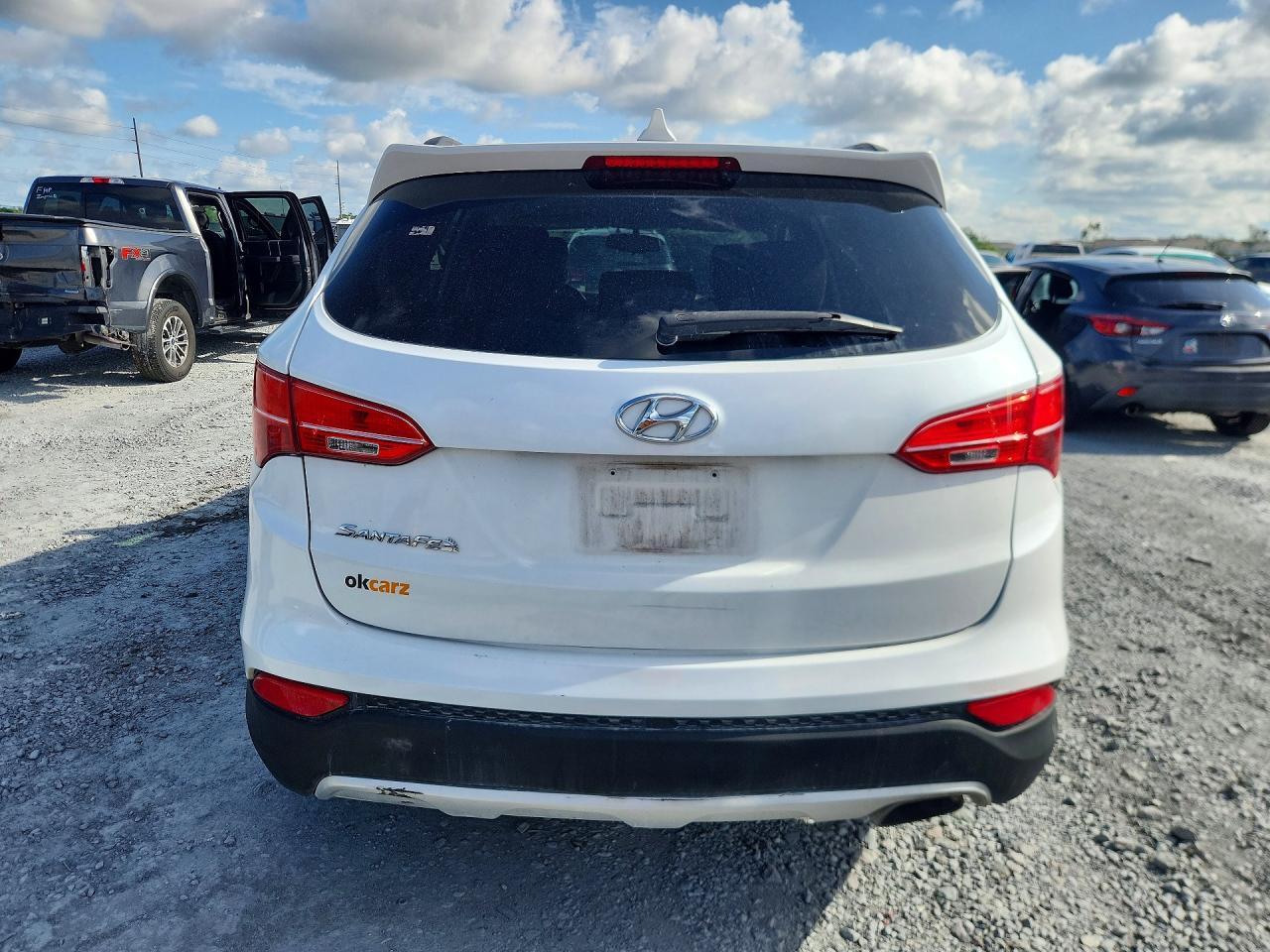 2013 Hyundai Santa Fe Sport 2.4L - Image 6