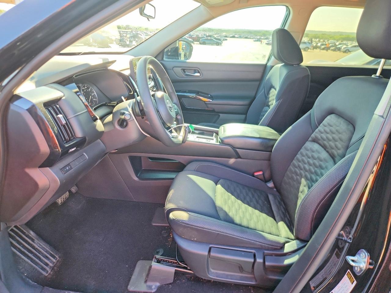 2022 Nissan Pathfinder S - Фото 7