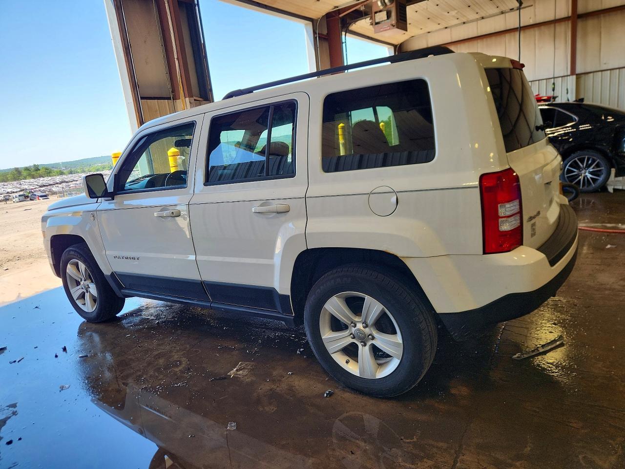 2012 Jeep Patriot Sport - Image 2