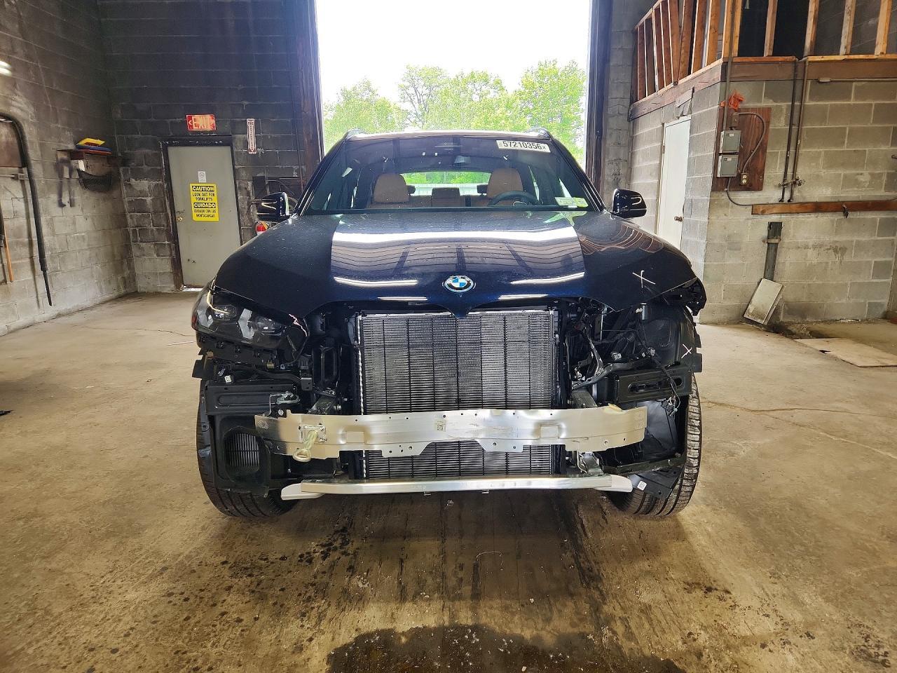 2026 BMW X5 xDrive50E - Фото 5