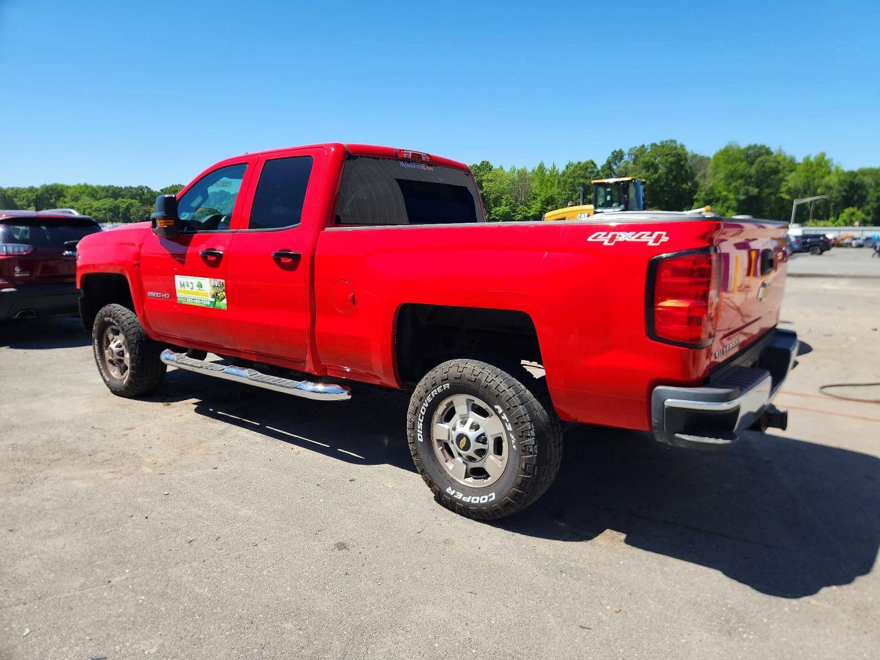 2016 Chevrolet Silverado K2500 Heavy Duty - Image 2