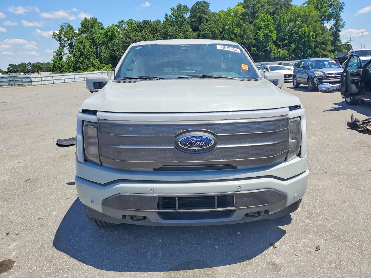 2023 Ford F150 Lightning Pro - Фото 5