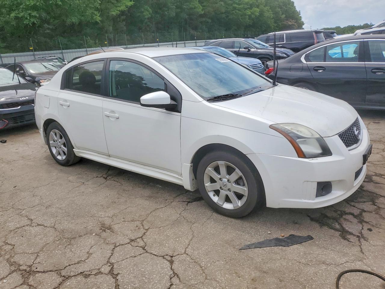 2011 Nissan Sentra 2.0 - Image 4