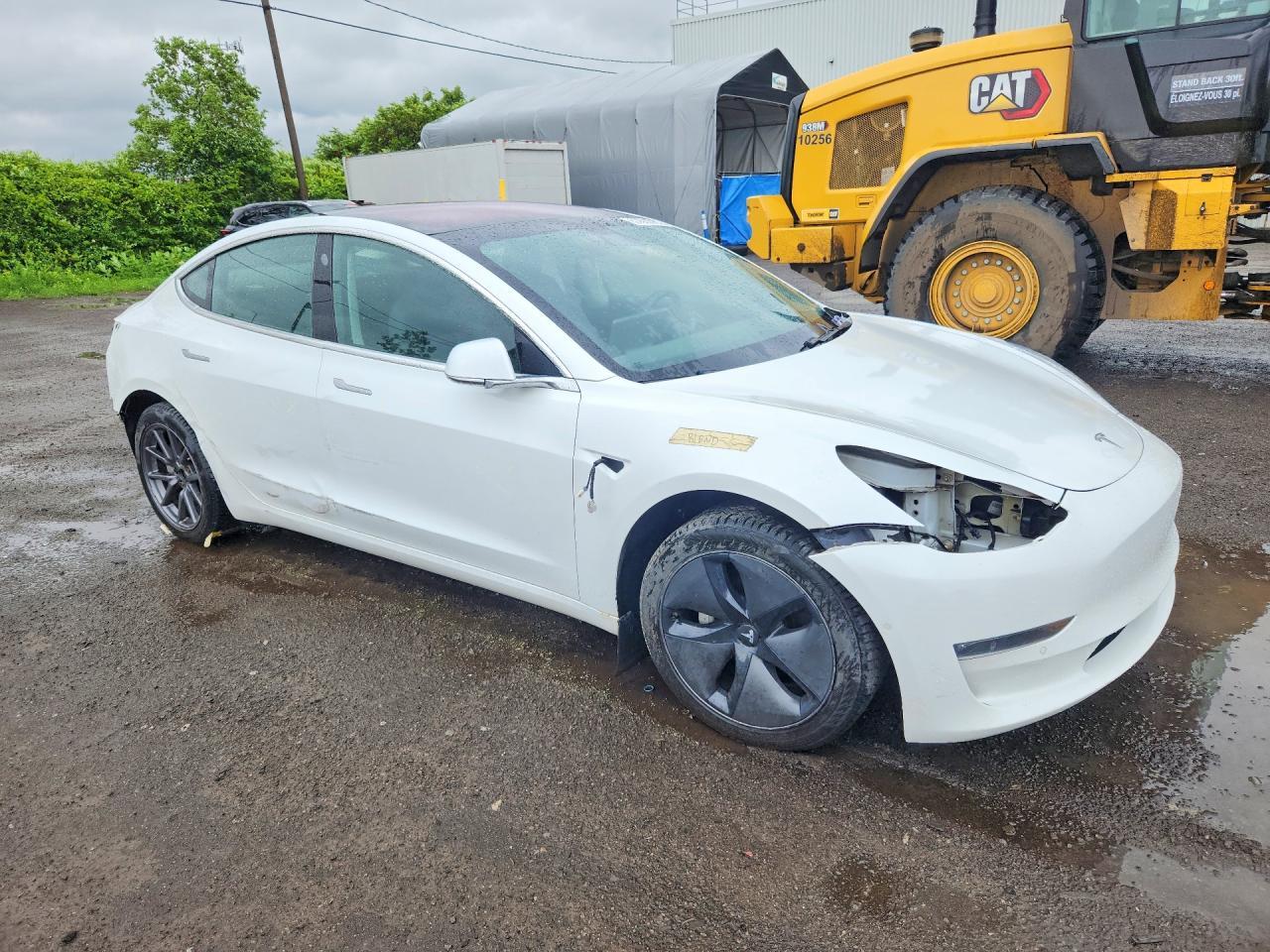 2018 Tesla Model 3 - Фото 4