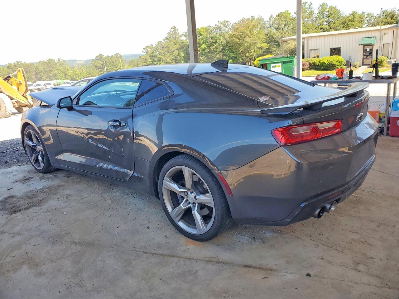 2016 Chevrolet Camaro Ss - Image 2