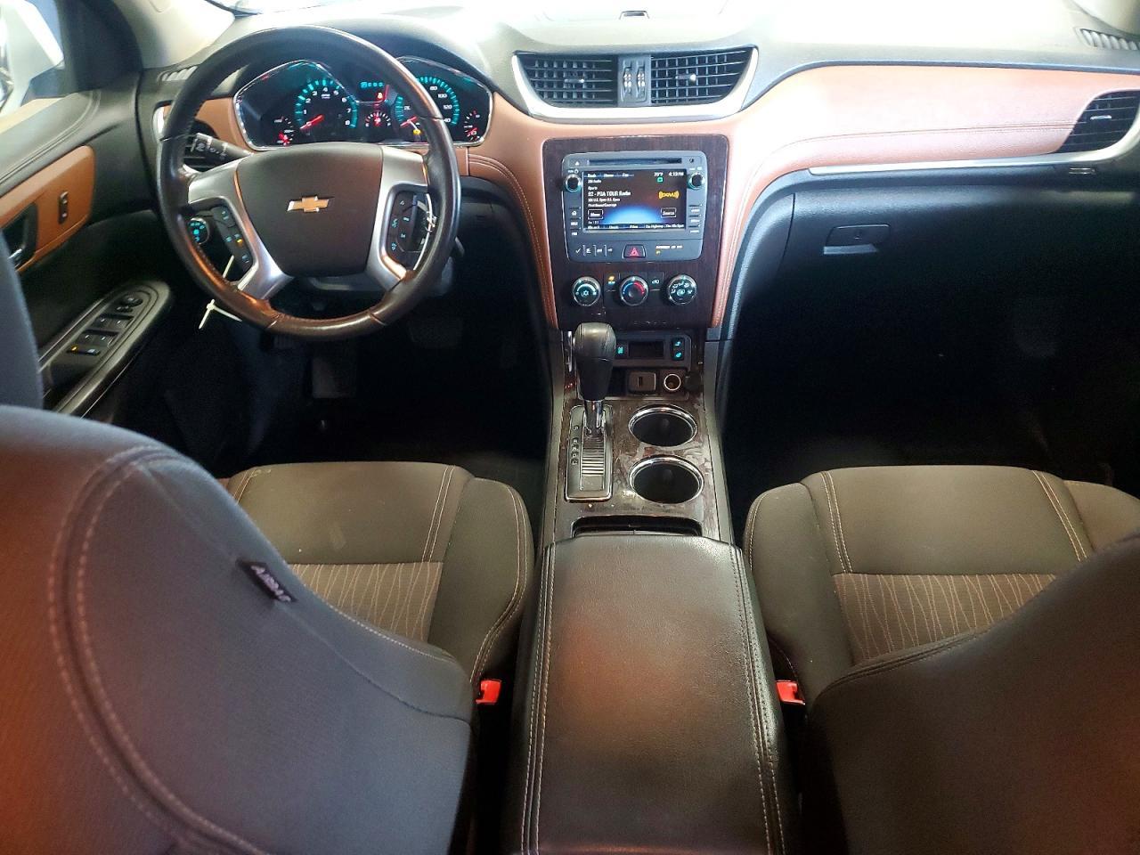 2016 Chevrolet Traverse Lt - Image 7