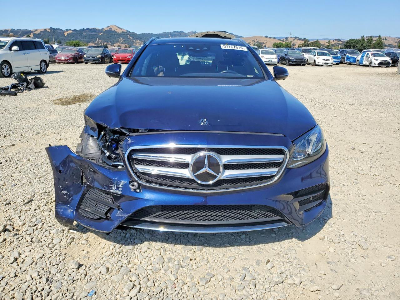 2018 Mercedes-Benz E 400 4Matic - Фото 5
