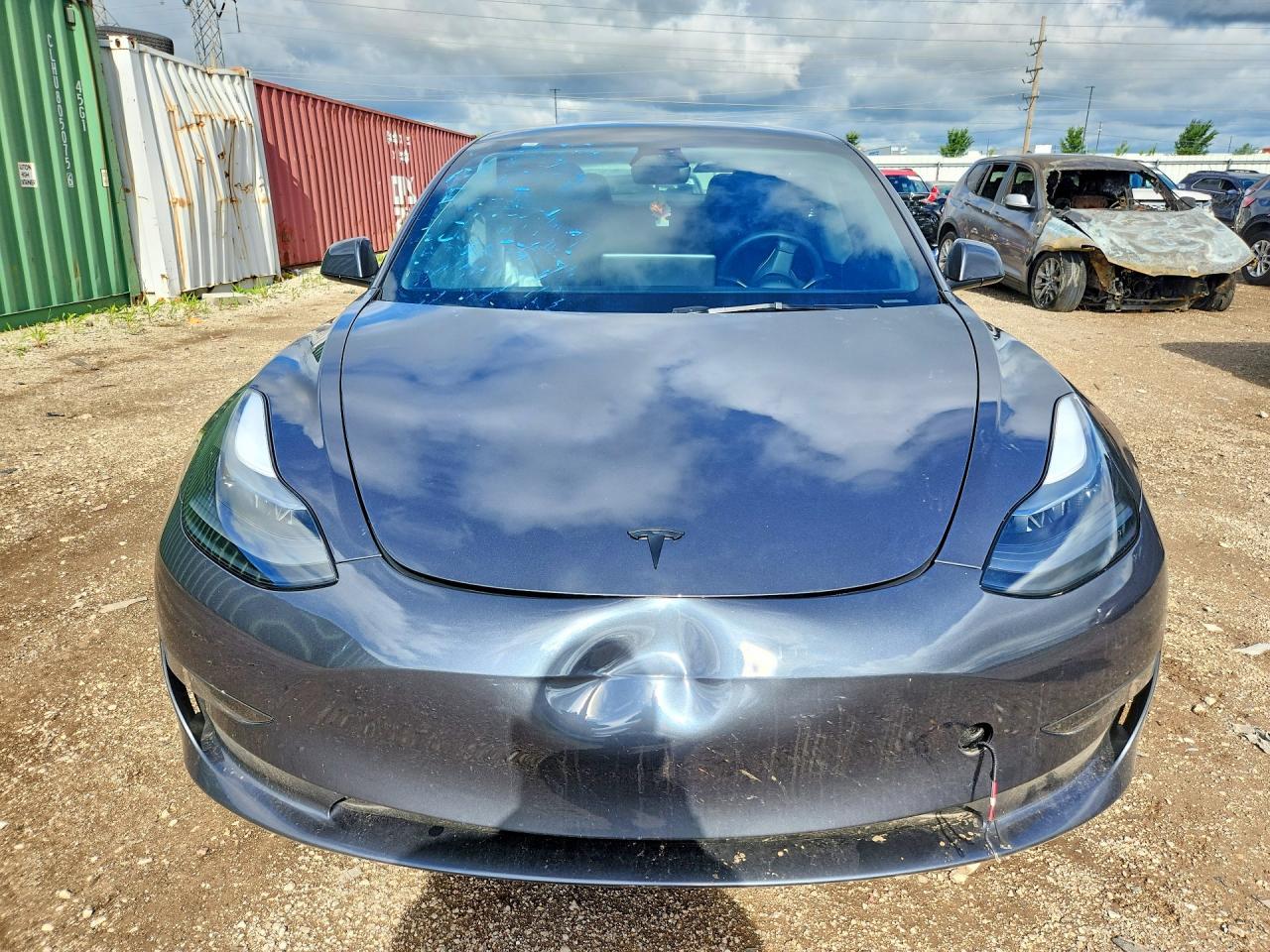 2023 Tesla Model 3 - Фото 5