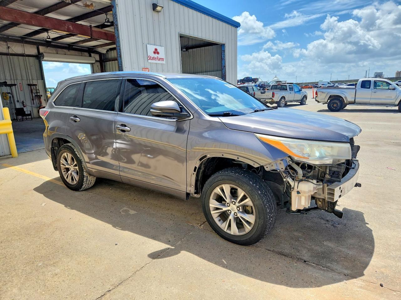 2015 Toyota Highlander Xle - Фото 4