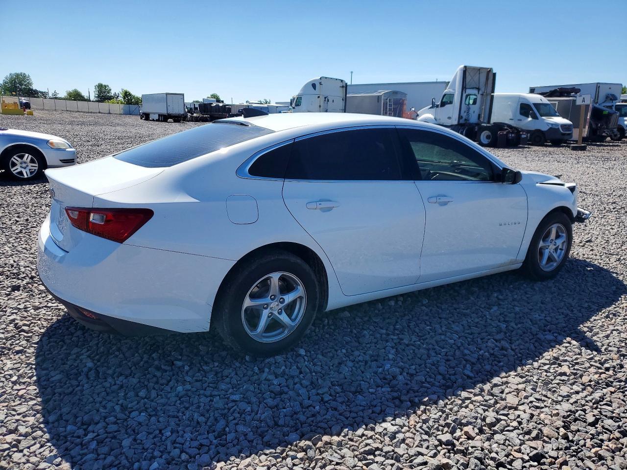 2017 Chevrolet Malibu Ls - Image 3