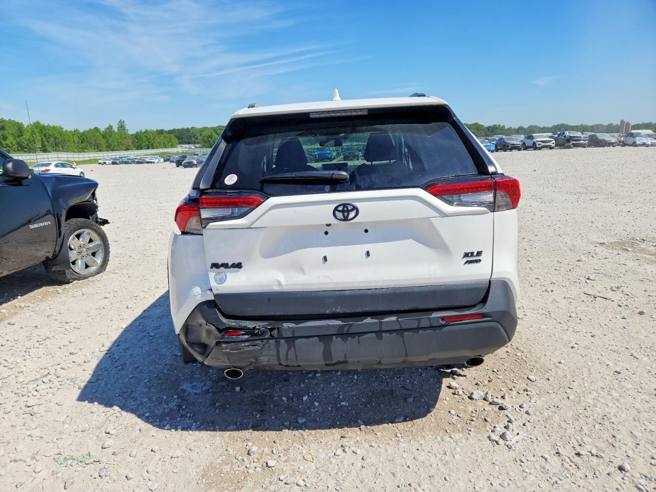 2025 Toyota Rav4 Xle - Фото 6