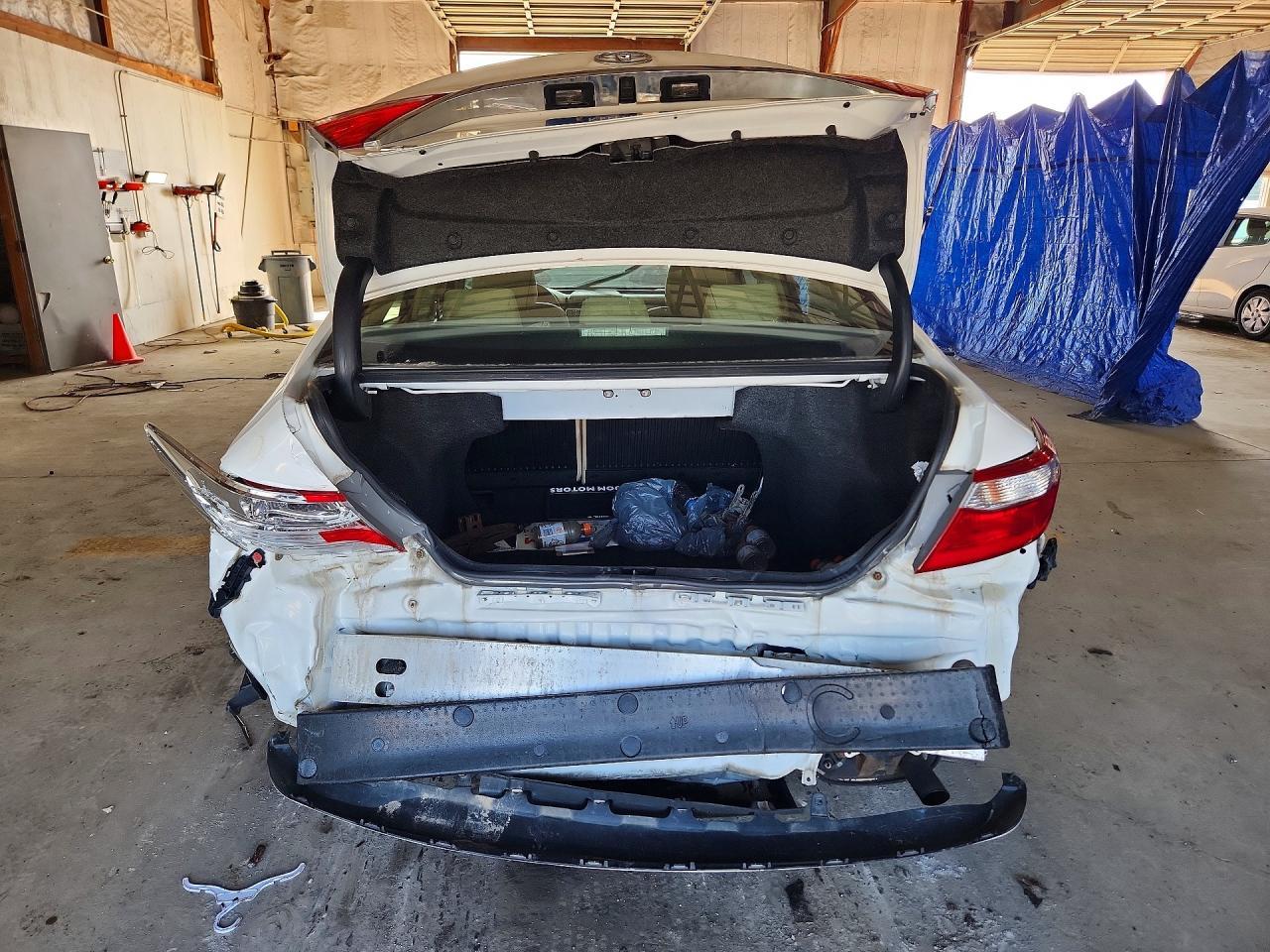 2017 Toyota Camry Le - Фото 6