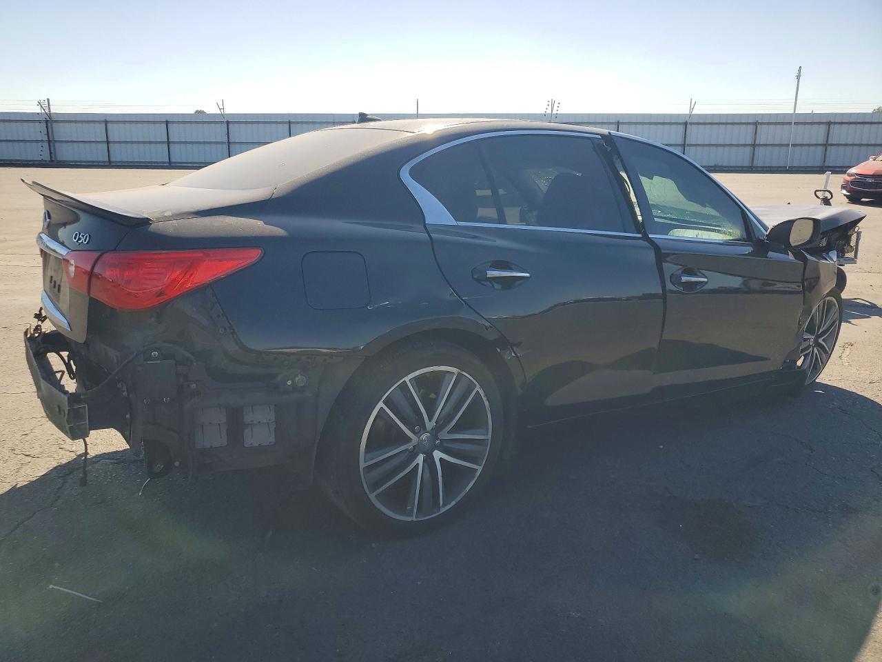 2016 Infiniti Q50 Hybrid - Фото 3