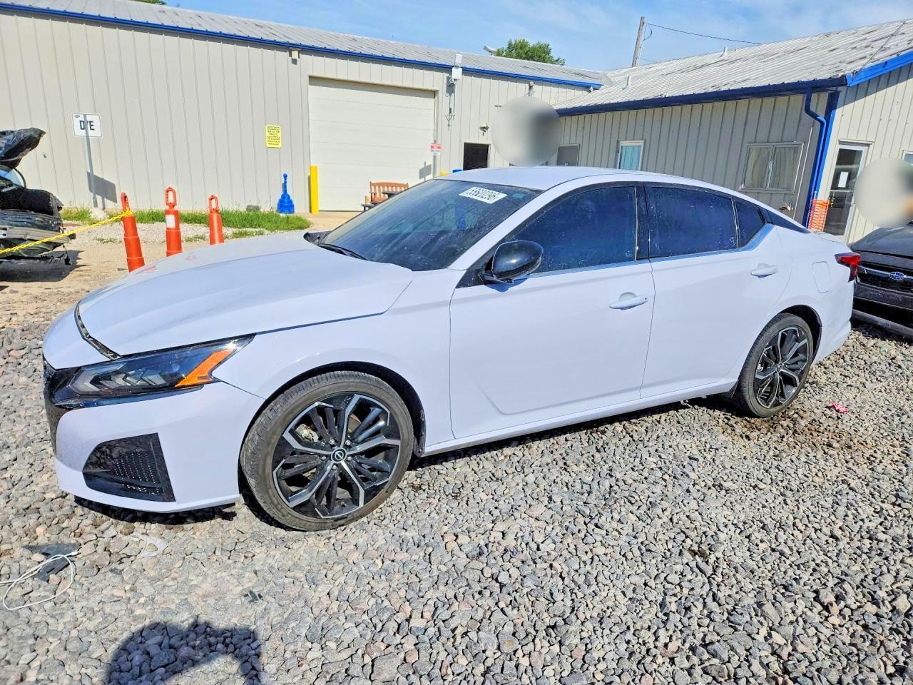 2024 Nissan Altima Sr