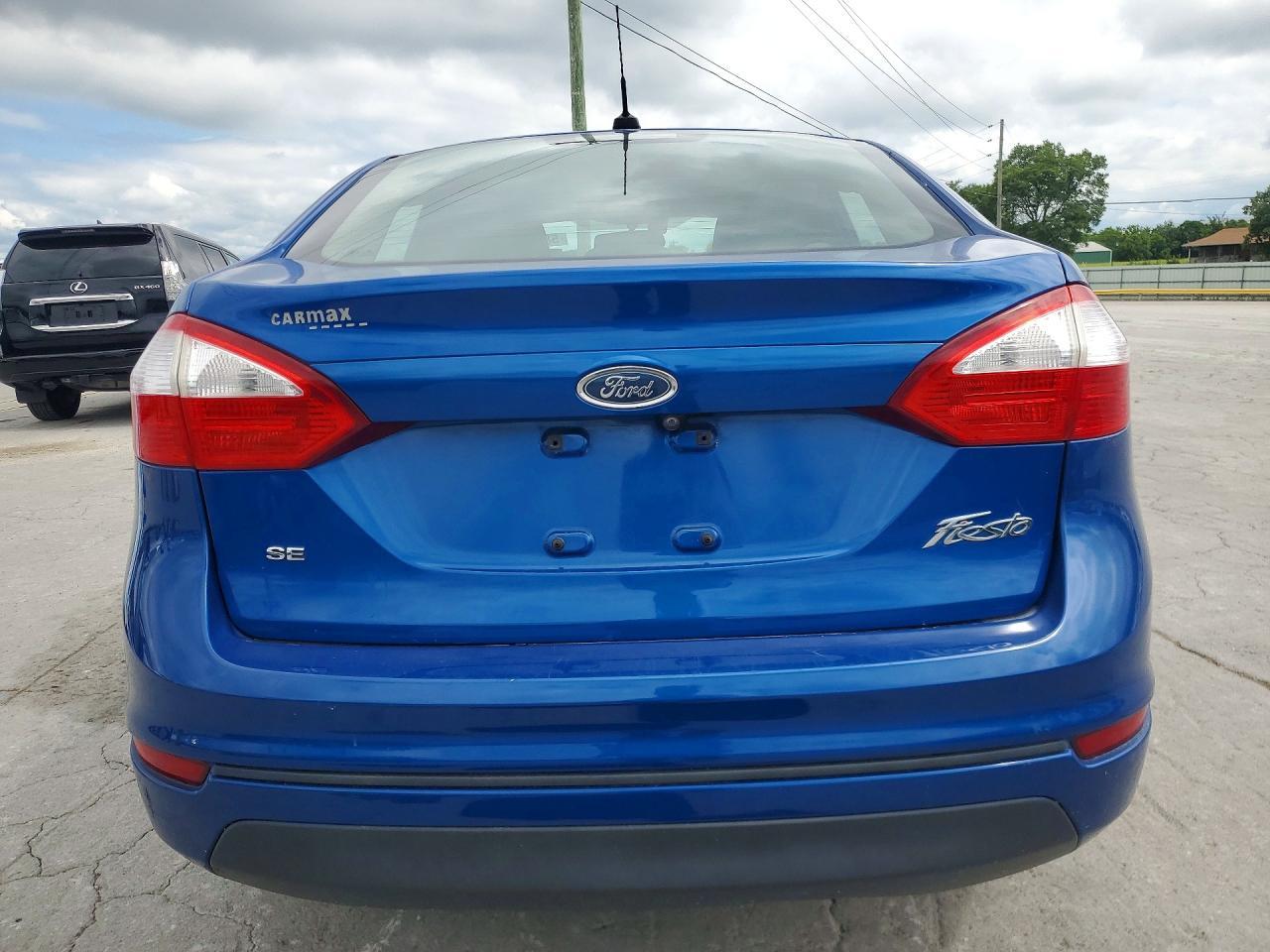 2018 Ford Fiesta Se - Image 6