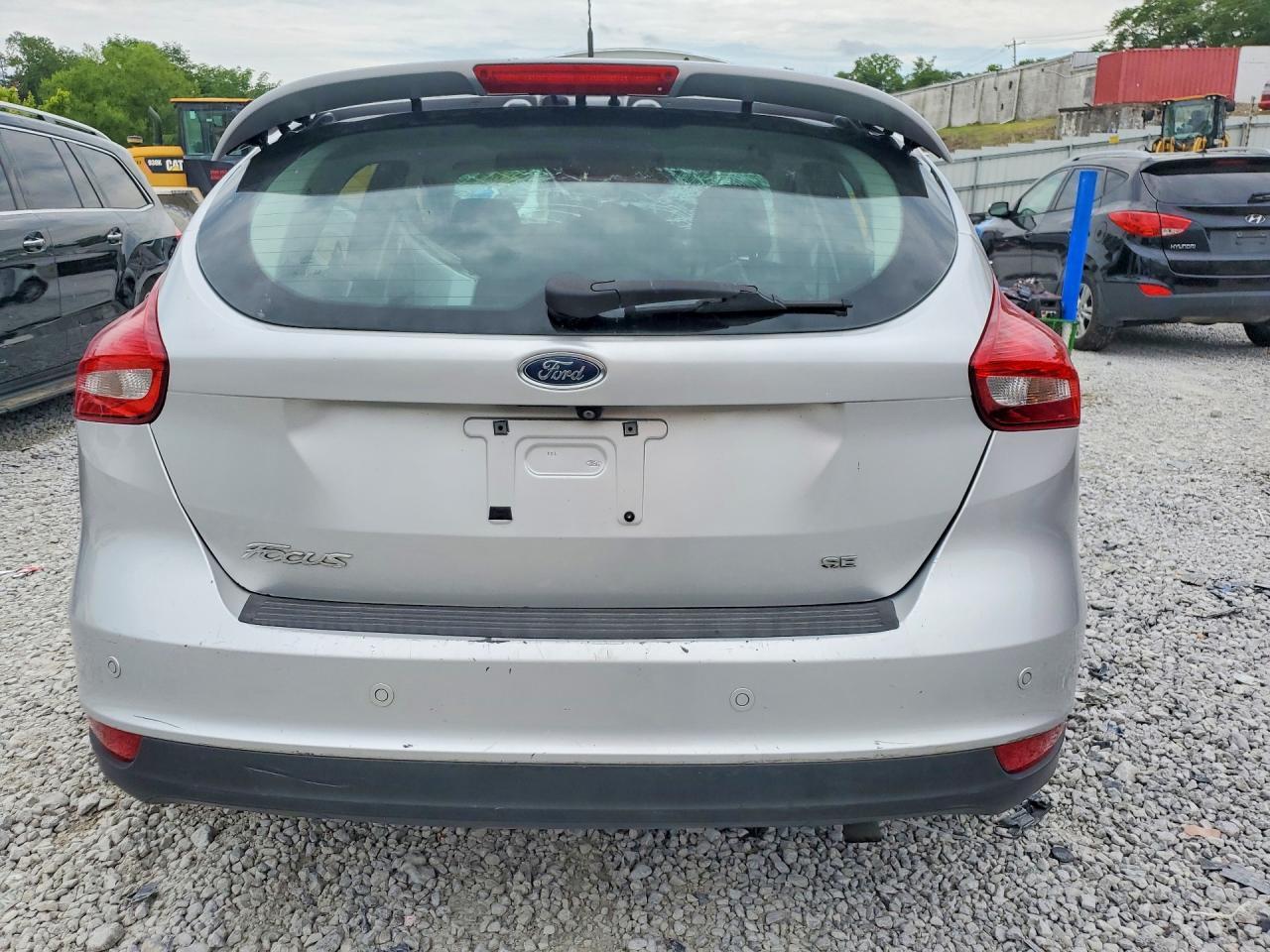 2015 Ford Focus Se - Фото 6
