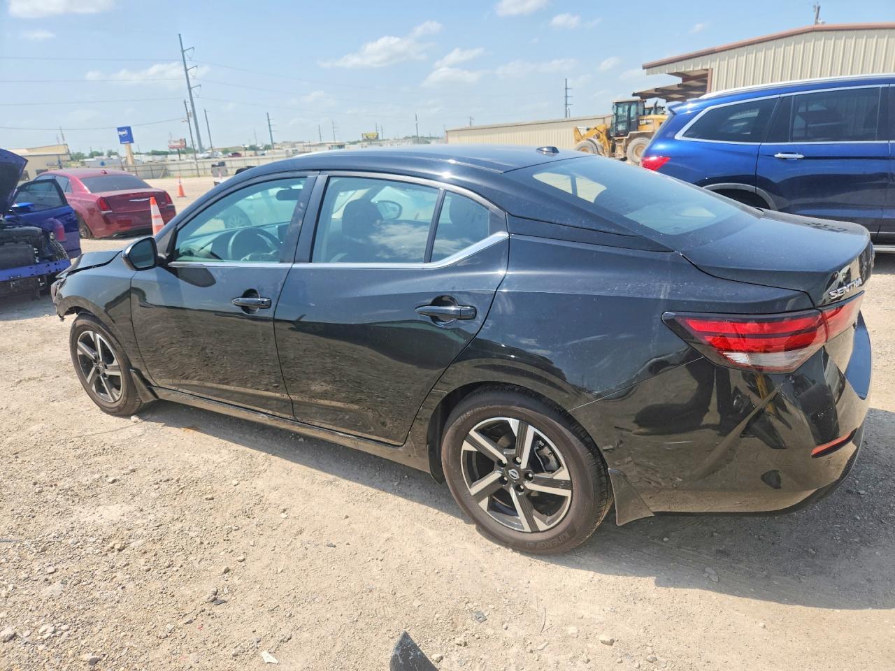 2025 Nissan Sentra Sv - Image 2