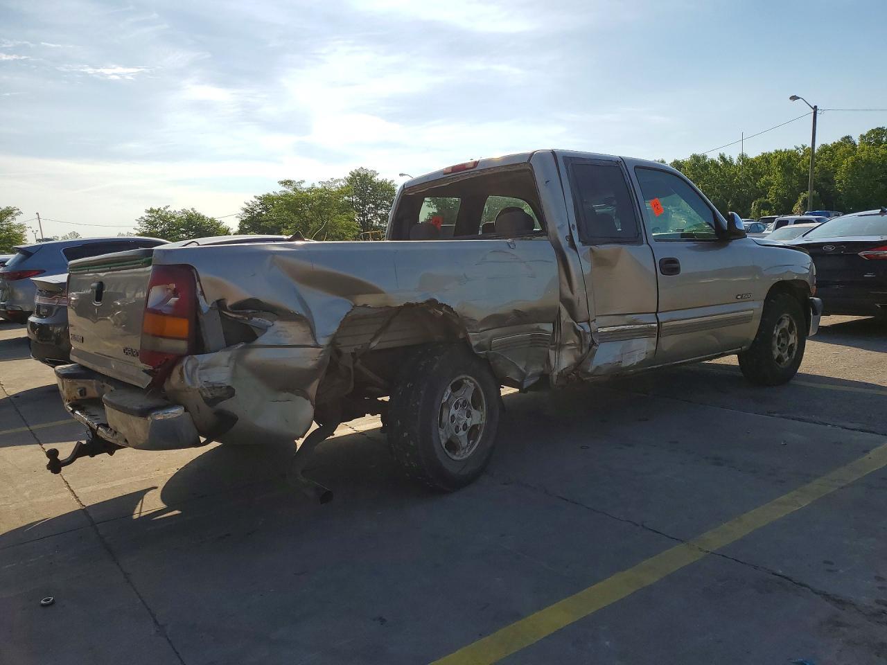2000 Chevrolet Silverado C1500 - Фото 3