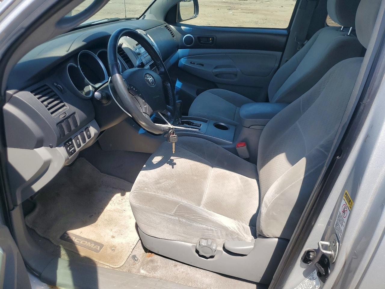 2010 Toyota Tacoma Access Cab - Image 7