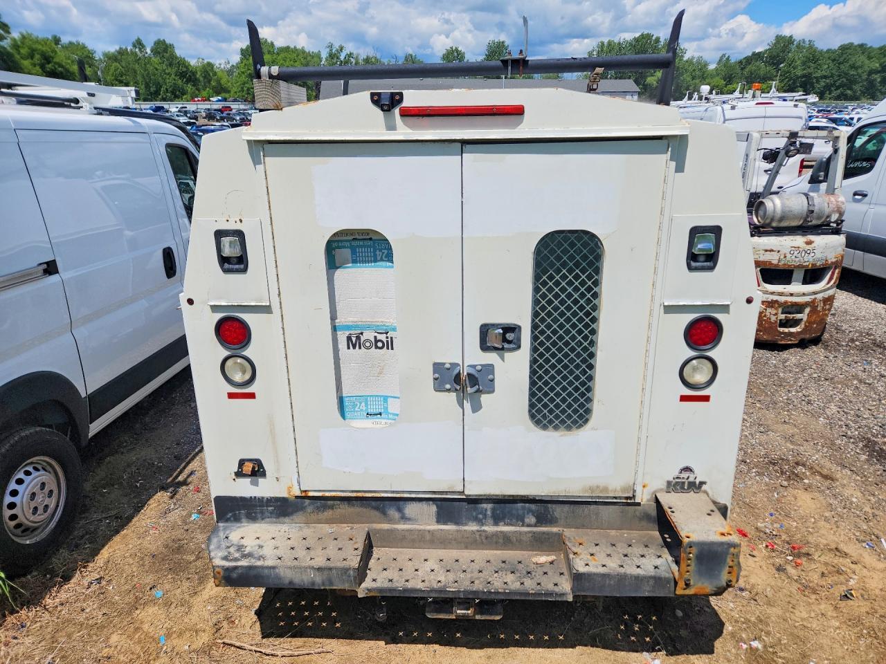 2015 GMC Savana Utility / Service Truck - Фото 6